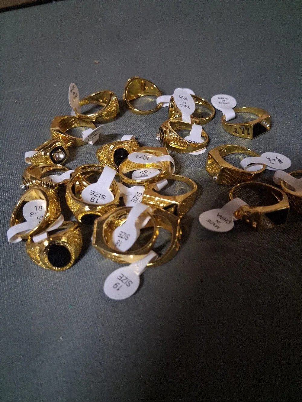 NWT Assorted Gold Tone Men's Fashion Rings Sz. 17-21
